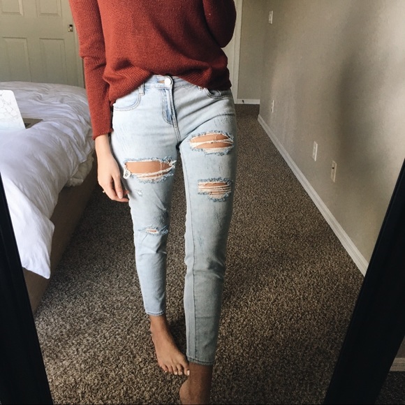 Bullhead Denim - Pacsun Light Wash Distressed Boyfriend Jean